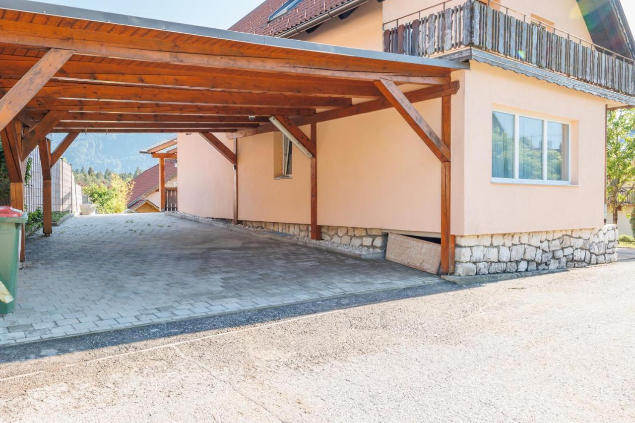 Ferienhaus Auszeit Natur Villach Exterior photo